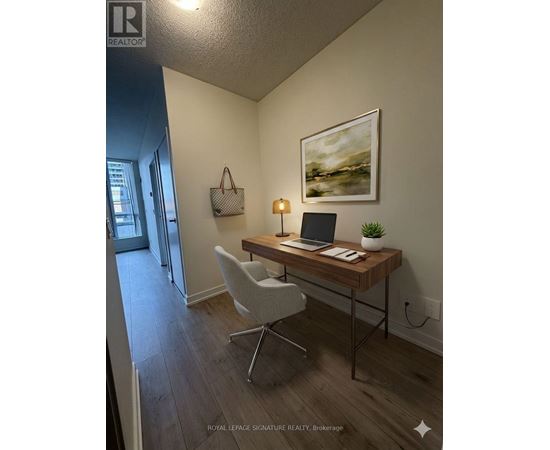 705 - 89 DUNFIELD AVENUE 1 Apartment, Condo, Home for Rent - Photo gallery 3