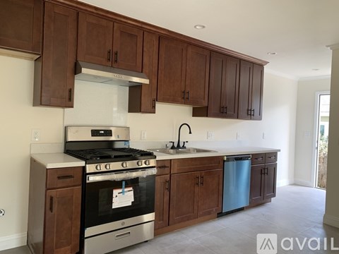 522 Scott Avenue 1 Apartment for Rent