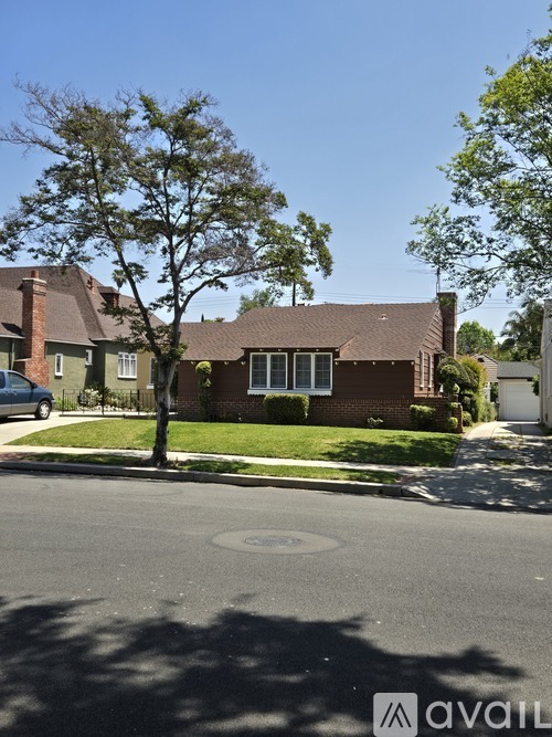 444 Gerona Avenue 3 Beds Single Family Home for Rent - Photo gallery 2