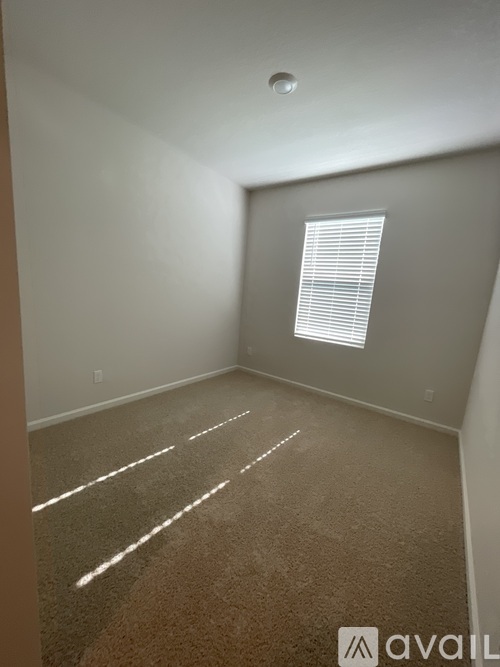 9505 Silver Sands Lane 4 Beds Single Family Home for Rent - Photo gallery 3