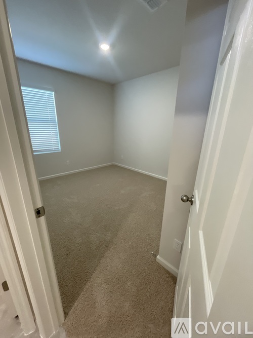 9505 Silver Sands Lane 4 Beds Single Family Home for Rent - Photo gallery 5