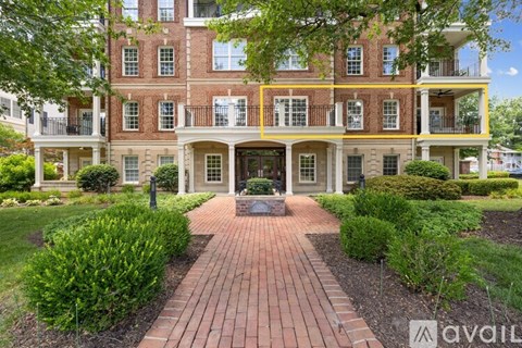 5241 Monument Avenue 2 Beds Apartment for Rent