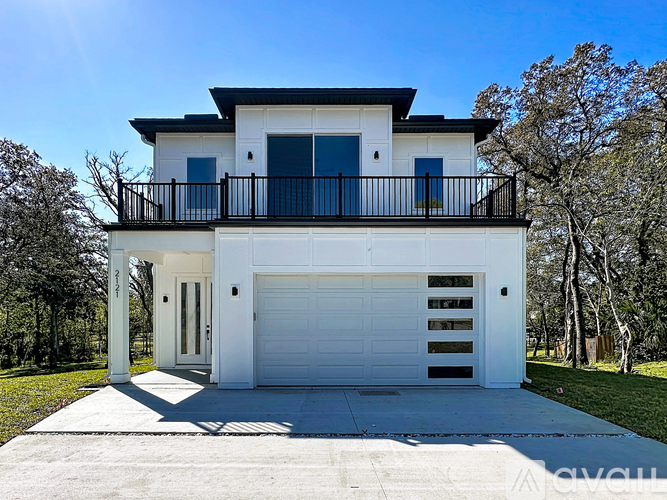 2121 Broadwater Drive 3 Beds Single Family Home for Rent - Photo gallery 1
