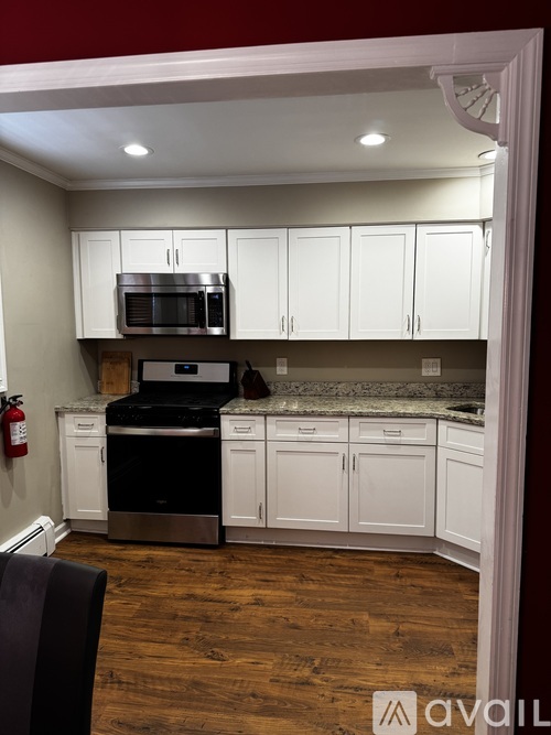1267B Valley Road 1 Condo for Rent - Photo gallery 1
