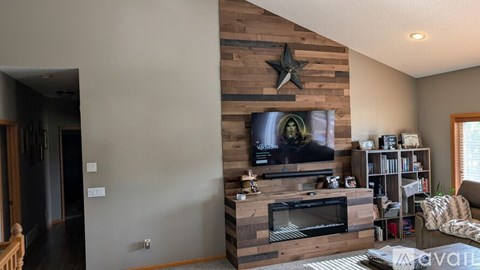 25616 Nacre Street Northwest 4 Beds Apartment for Rent