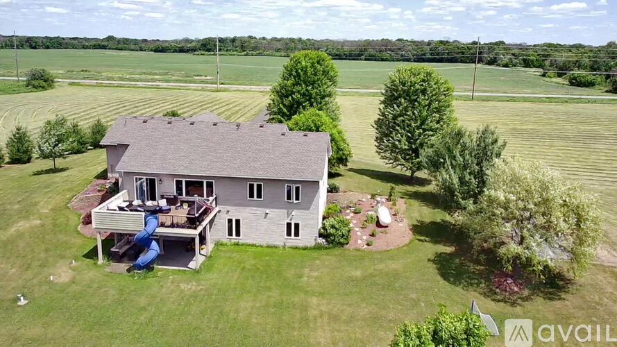 25616 Nacre Street Northwest 4 Beds Single Family Home for Rent - Photo gallery 4