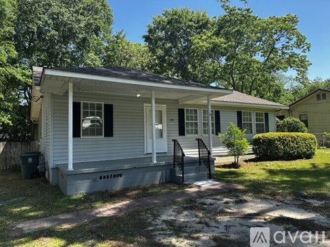 705 Virginia Dr 3 Beds Apartment for Rent