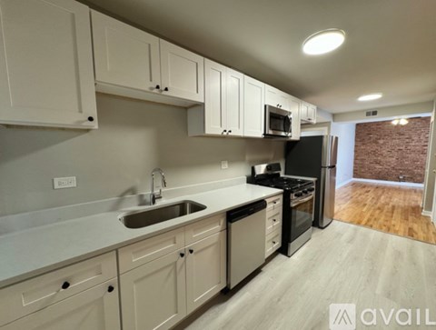 4931 N Kedzie Ave 2 Beds Apartment for Rent