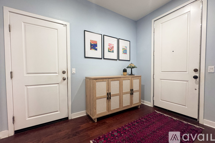 211 Westpark Court 4 Beds Townhouse for Rent - Photo gallery 2