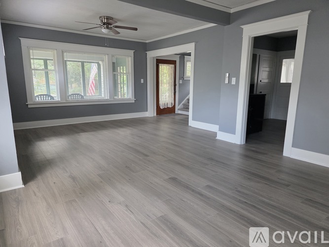 3324 Northeast 73rd Avenue 4 Beds Single Family Home for Rent - Photo gallery 3