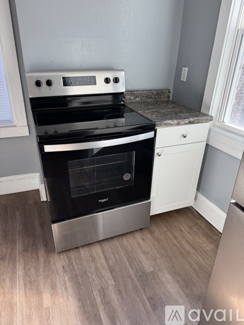 634 Harrison St 3 Beds Apartment for Rent