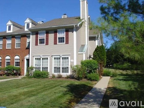 102 Shrewsbury Court 3 Beds Apartment for Rent