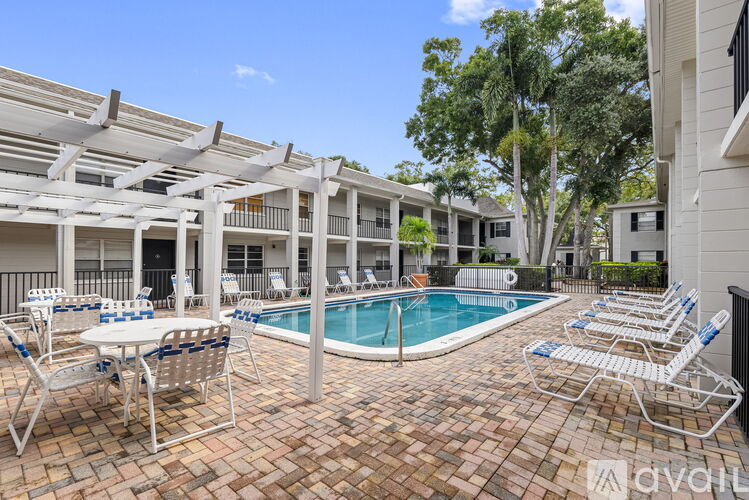 5221 Bayshore Blvd 1 Apartment for Rent - Photo gallery 5