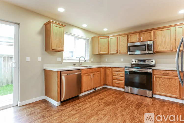 13412 11th Pl W 4 Beds Single Family Home for Rent - Photo gallery 3
