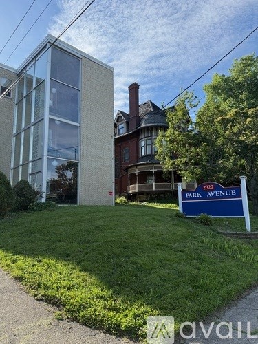 2327 Park Avenue 3 Beds Apartment for Rent