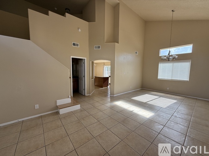 4544 Loren Avenue Northwest 3 Beds Single Family Home for Rent - Photo gallery 4