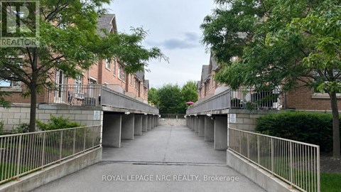 45 - 2460 PRINCE MICHAEL DRIVE 4 Beds Apartment for Rent