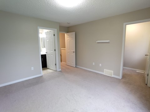 477 Orchards Boulevard Southwest 3 Beds Apartment for Rent