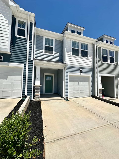 244 Silo Ridge Drive 3 Beds Apartment for Rent