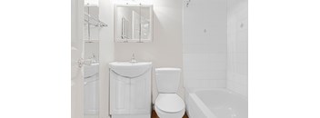 1 Bedroom, 1 Bathroom