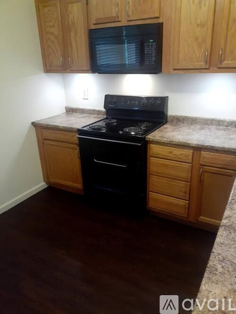 4855 Northland Ave 2 Beds Apartment for Rent