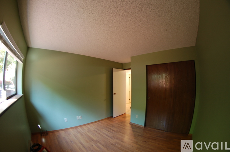 103 Rockwell Avenue 2 Beds Condo for Rent - Photo gallery 4