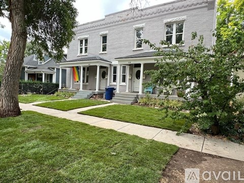 938 800 E 3 Beds Apartment for Rent