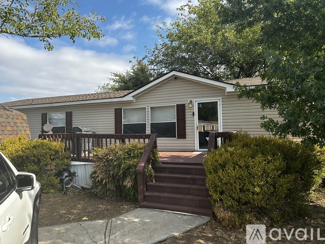 1111 Headless Horseman Road 4 Beds Single Family Home for Rent - Photo gallery 1