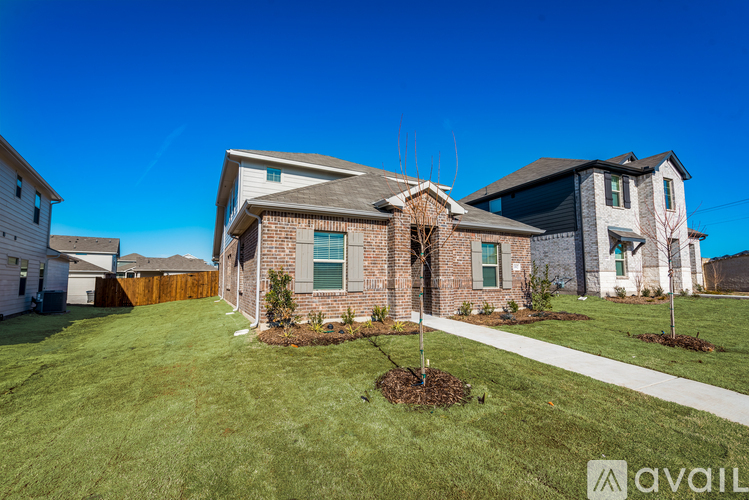 102 Monarch Wy 4 Beds Single Family Home for Rent - Photo gallery 3