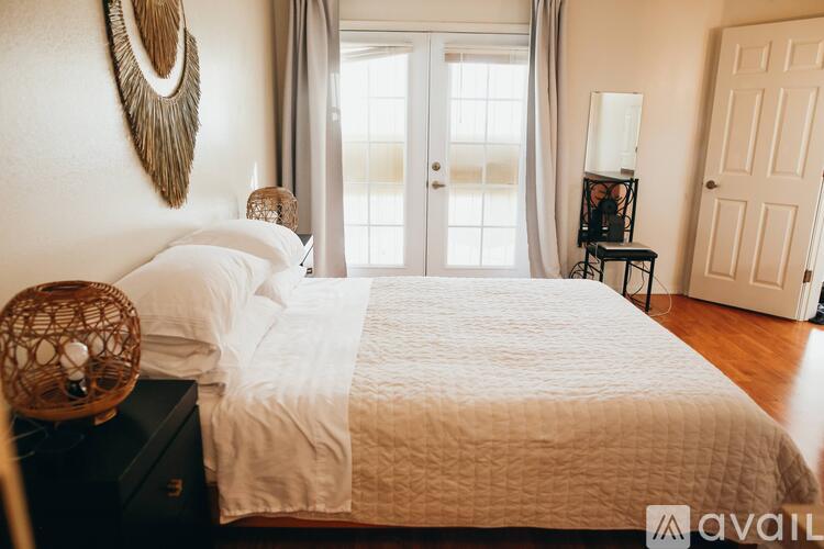 1200 East River Road 1 Condo for Rent - Photo gallery 3