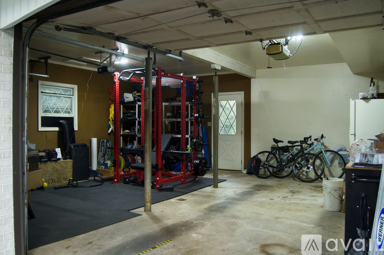 71 Woodland Avenue 3 Beds Single Family Home for Rent - Photo gallery 4