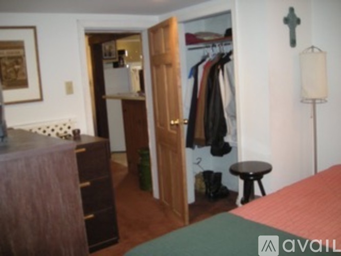 208 Main Street 2 Beds Apartment for Rent - Photo gallery 4