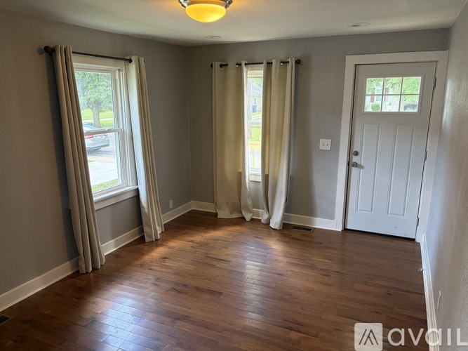 459 Sheridan St 2 Beds Single Family Home for Rent - Photo gallery 4