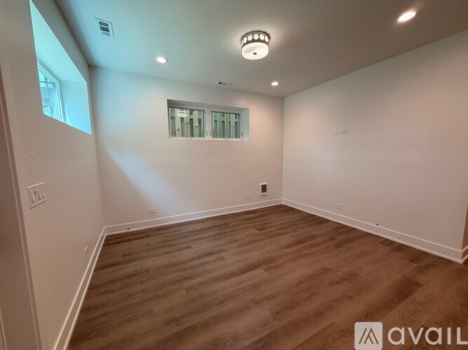 12 West 44th Street 2 Beds Apartment for Rent - Photo gallery 4