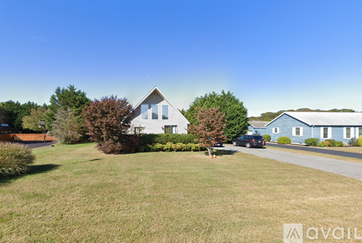 14 Dartmouth Drive 3 Beds Single Family Home for Rent - Photo gallery 2