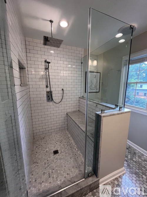 8612 Yardley Drive 4 Beds Single Family Home for Rent - Photo gallery 4