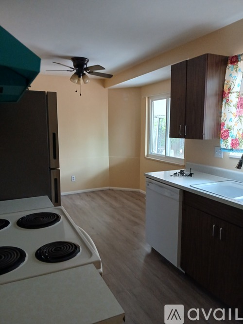 4503 Montebello Drive West 2 Beds Apartment for Rent - Photo gallery 4