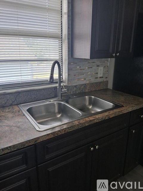 9420 North 50Th Street 2 Beds Apartment for Rent