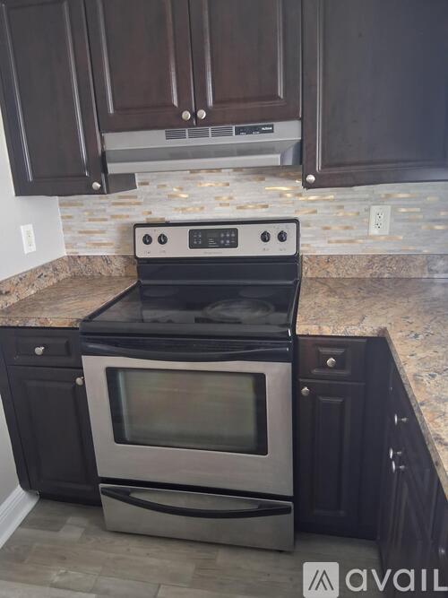 9420 North 50th Street 2 Beds Apartment for Rent - Photo gallery 3