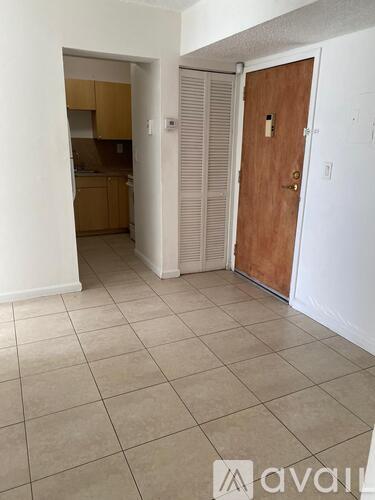 1800 Northwest 24th Avenue 2 Beds Apartment for Rent - Photo gallery 2