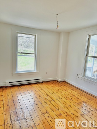 1784 New York 9J 1 Single Family Home for Rent - Photo gallery 3