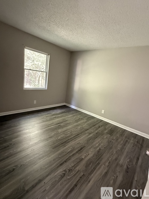 706 Linden Green Dr 2 Beds Single Family Home for Rent - Photo gallery 4