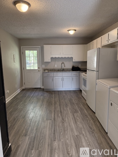 708 Linden Green Dr 2 Beds Single Family Home for Rent - Photo gallery 5
