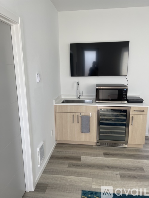 8447 Delridge Way SW, Unit B 1 Apartment for Rent - Photo gallery 2