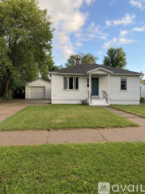 2150 Hyde Avenue 2 Beds Apartment for Rent