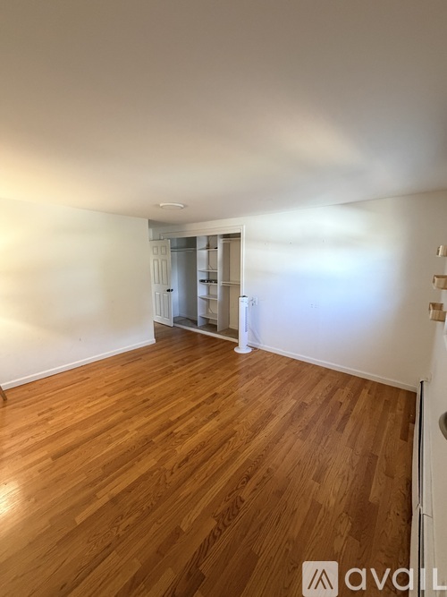 138 Central Avenue 3 Beds Apartment for Rent - Photo gallery 4