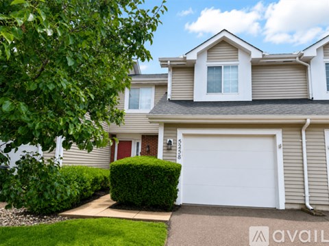 5258 Bay Pointe Dr 2 Beds Apartment for Rent