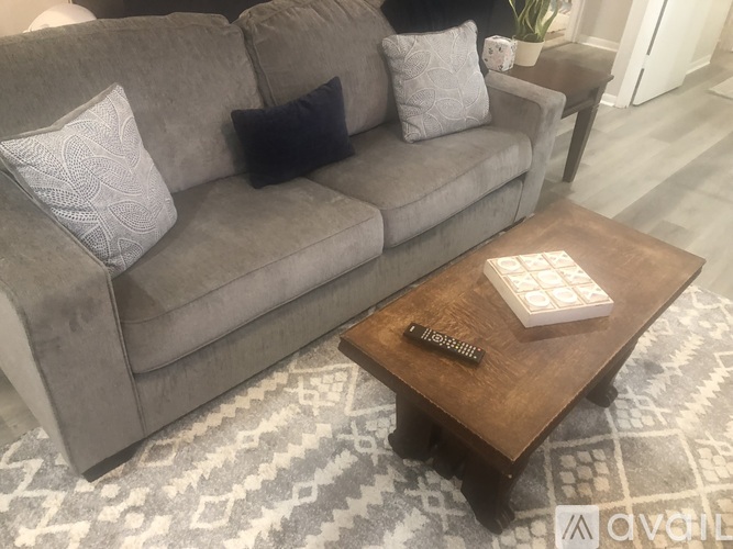 628 Leach St 2 Beds Apartment for Rent - Photo gallery 2