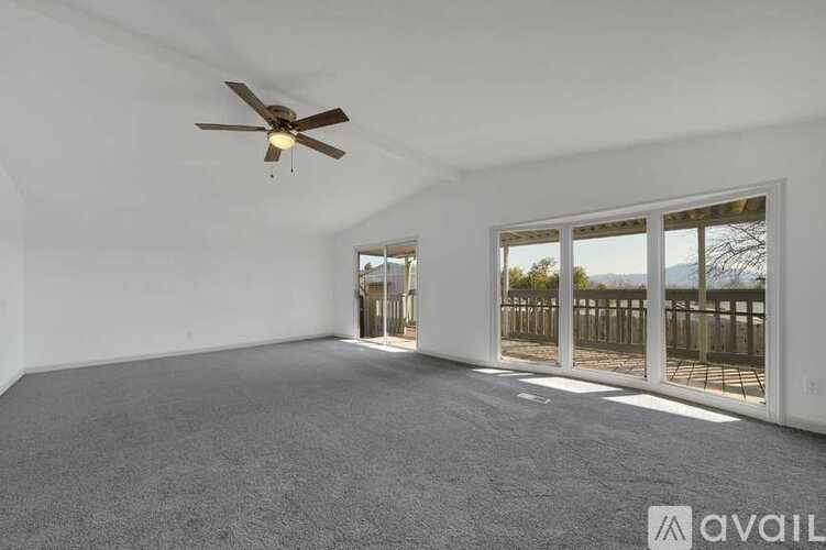 5604 Heritage Drive 3 Beds Single Family Home for Rent - Photo gallery 5