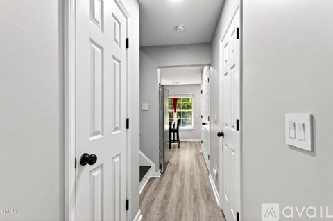 37 Red Ln 3 Beds Apartment for Rent